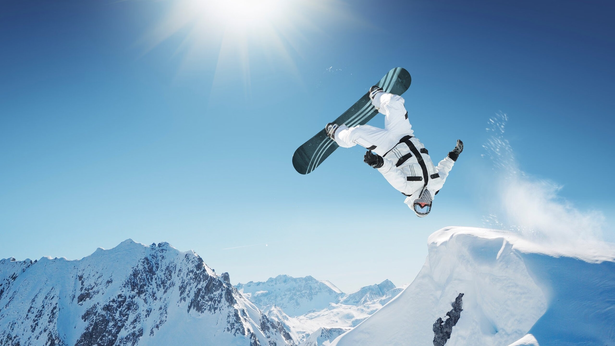 世界杯激情不断：每场都精彩绝伦！，世界杯激动人心时刻